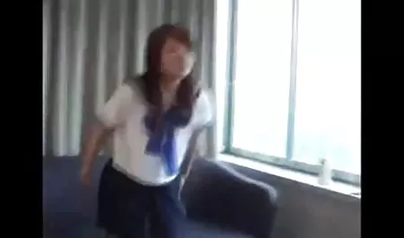 يدويا القنبلة ليست حية ، حتى لإغواء خطوة له احدث افلام سكس مصري