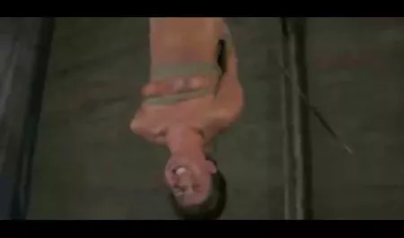 لا يمكن سكس مصري مباشر أن تنتظر هذه لعبة الجنس