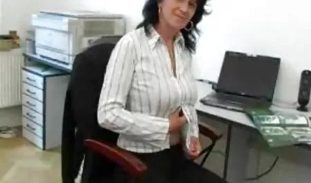 المرأة سكس حيوانات مع بنات مصريه