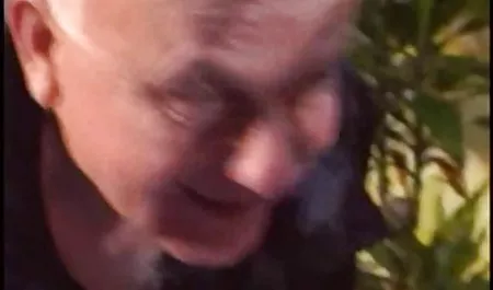 الألمانية الأم أيضا يريد اثنين سيكس مصري عربي