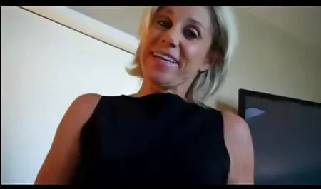 الساخنة في سن المراهقة سكس مصري مشاهدة مع كبير الثدي, كبيرة الثدي, القذرة تتحدث الألمانية