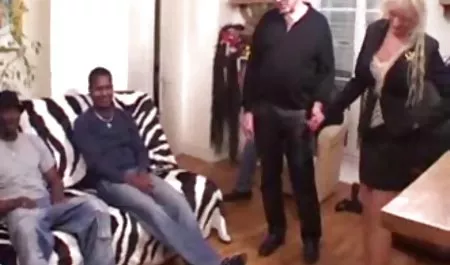 كانت مشاهده فيديو سكس مصري الفتاة له