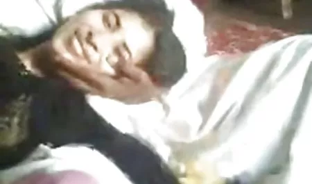 مثير زوجته يريد الاتصال سكسا وي مصري